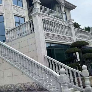 辽宁 芝麻白别墅，栏杆