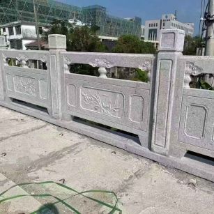 辽宁 芝麻白栏杆