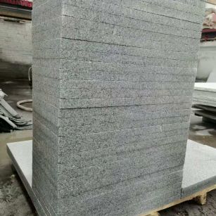 辽宁 花岗岩 地铺成品300*600，尺寸标准、厚薄均匀