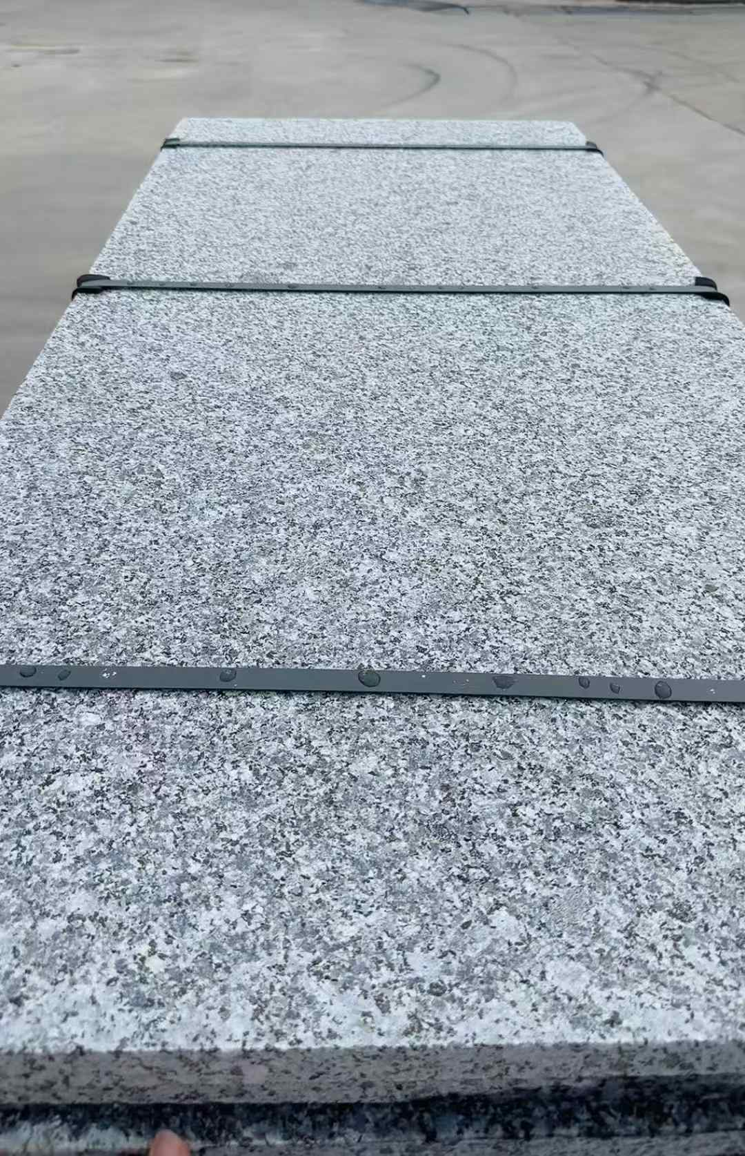 辽宁 芝麻黑火烧面毛板，条板，半成品